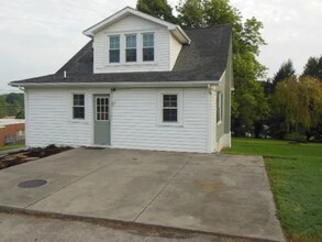 4920 Colonial Ave in Cave Spring, VA - Building Photo - Building Photo