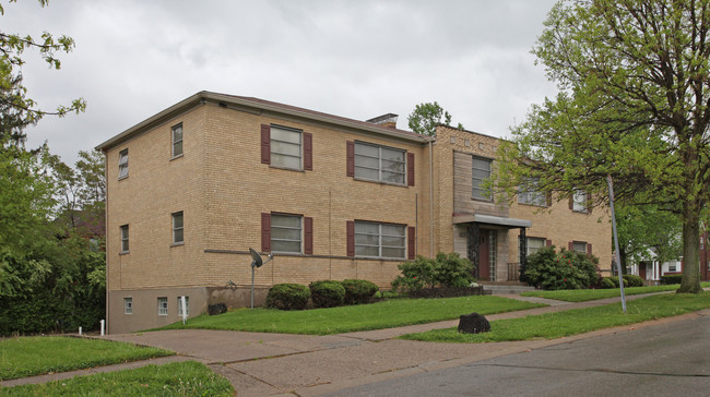 5508 Little Flower Rd in Cincinnati, OH - Building Photo - Building Photo