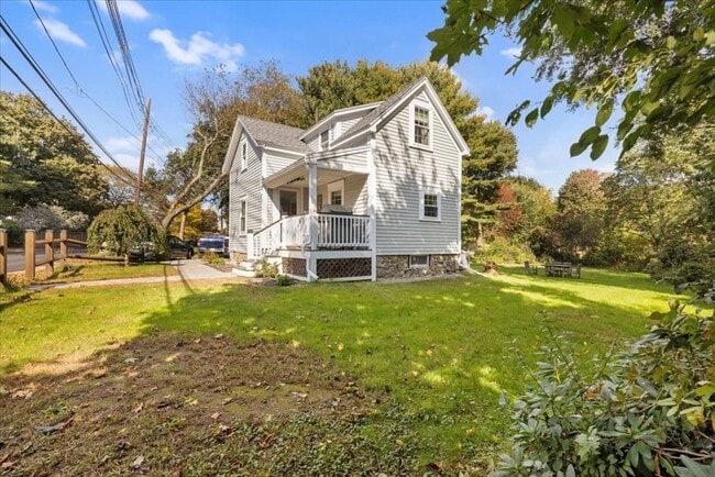 39 Burley St in Danvers, MA - Building Photo - Building Photo