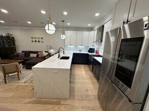 756 Princeton Pl NW, Unit 1 in Washington, DC - Building Photo - Building Photo