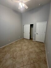 2523 E Parkside LN in Phoenix, AZ - Building Photo - Building Photo
