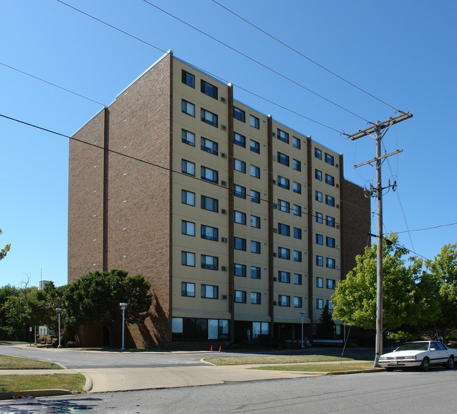 Harborview Apartments in Sandusky, OH - Foto de edificio - Building Photo