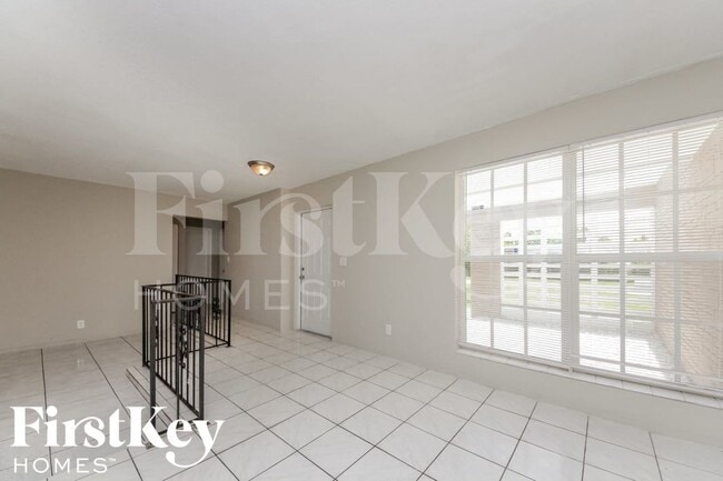 2220 NW 44th Ave in Lauderhill, FL - Building Photo - Building Photo