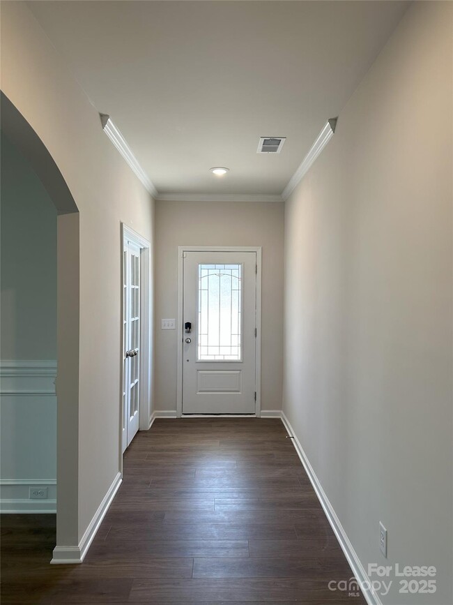 14925 Nichols Hall Dr in Charlotte, NC - Foto de edificio - Building Photo