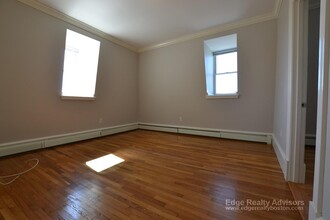 43 Bigelow St, Unit 3 in Boston, MA - Building Photo - Building Photo