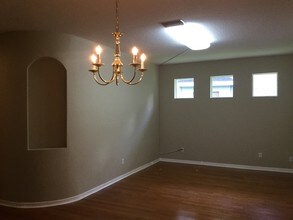 7729 Grasmere Dr in Land O Lakes, FL - Building Photo - Building Photo