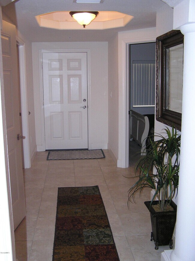 817 Mystic Dr in Cape Canaveral, FL - Building Photo - Building Photo