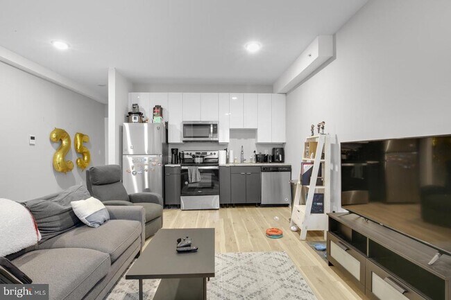 property at 2150 N Front St
