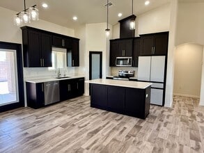 3877 Santa Rosalina LN in San Luis, AZ - Building Photo - Building Photo