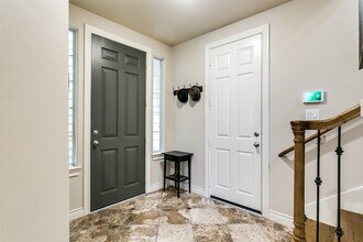 5742 Kiam St in Houston, TX - Building Photo - Building Photo