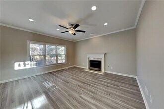 149 Crestview Dr in Dallas, GA - Building Photo - Building Photo