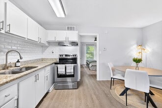 Wild Pines in Naples, FL - Building Photo - Building Photo