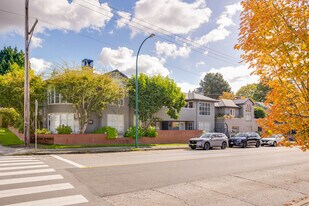 2880 33rd Av W in Vancouver, BC - Building Photo