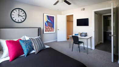 Sycamore Villas in Nashville, TN - Building Photo - Building Photo