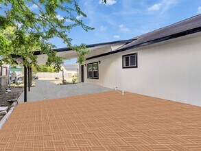 4418 Dacca Dr in Houston, TX - Building Photo - Building Photo