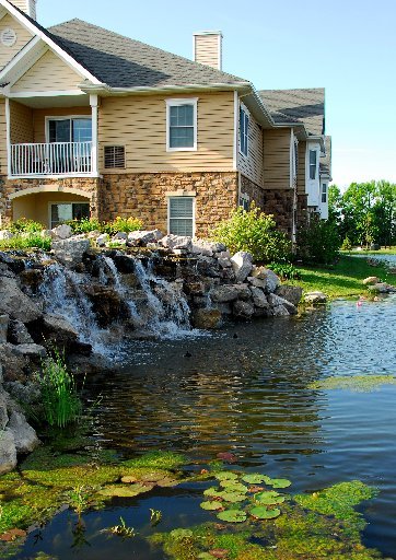 Twin Ponds Apartments in Hamilton, NJ - Building Photo - Building Photo