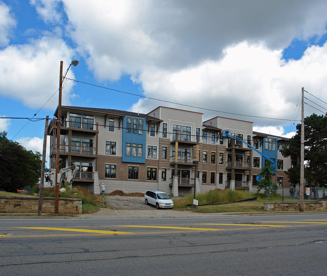 3475 Mayfield Rd in Cleveland Heights, OH - Building Photo - Building Photo