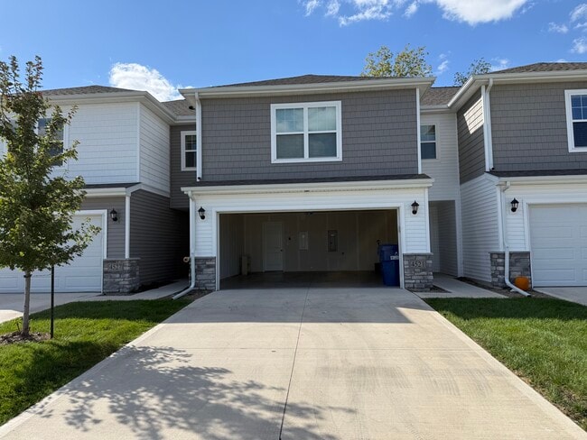property at 4521 SE Ember Ln