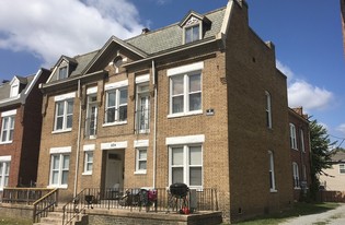 204 Welford St Apartments