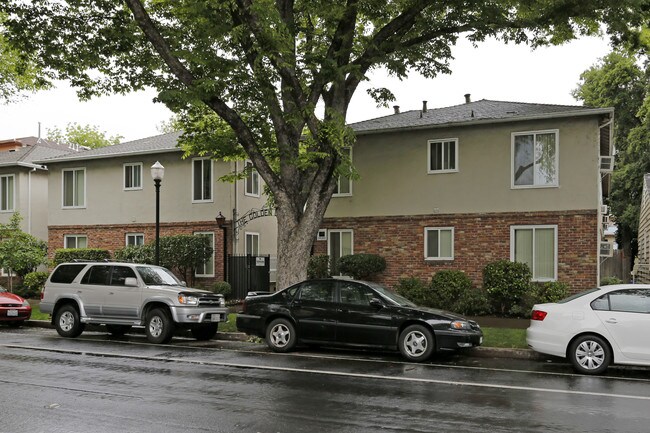 The Golden Lanterns in Sacramento, CA - Foto de edificio - Building Photo