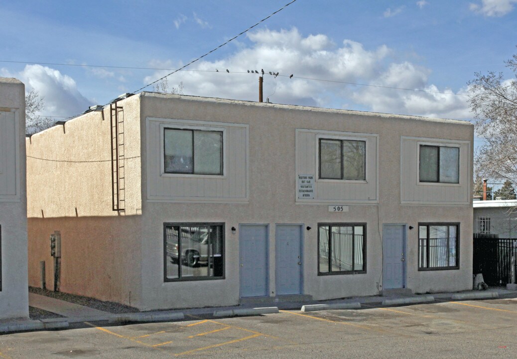 505-517 Dallas St SE in Albuquerque, NM - Foto de edificio