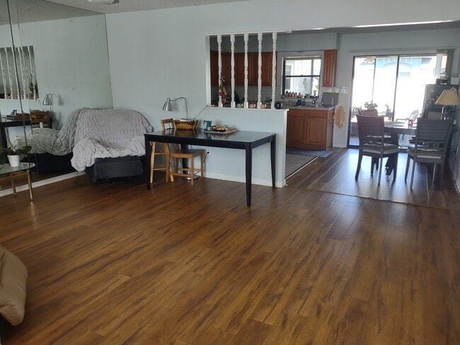 2626 Lear Rd in Englewood, FL - Building Photo - Building Photo