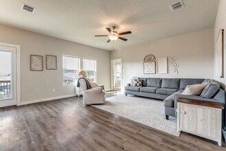 2427 Valencia Crst in San Antonio, TX - Building Photo - Building Photo