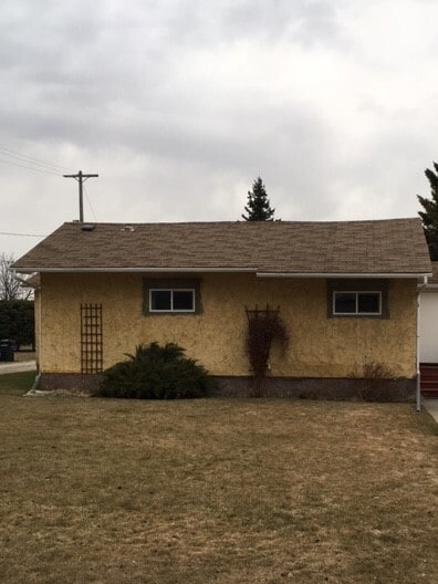 property at 4906-4952 52 Ave