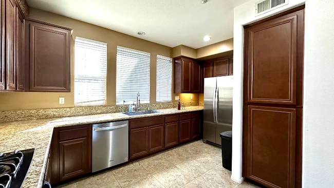 89 Via Sovana in Santee, CA - Building Photo - Building Photo