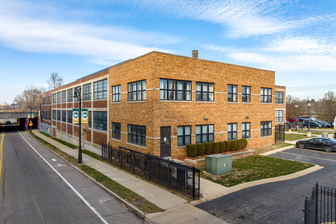 Research Lofts in Detroit, MI - Foto de edificio