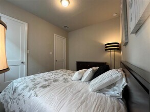 4586 Silver Moon Dr in The Woodlands, TX - Building Photo - Building Photo