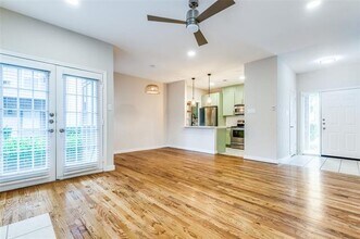 4067 Beltway Dr in Addison, TX - Building Photo - Building Photo