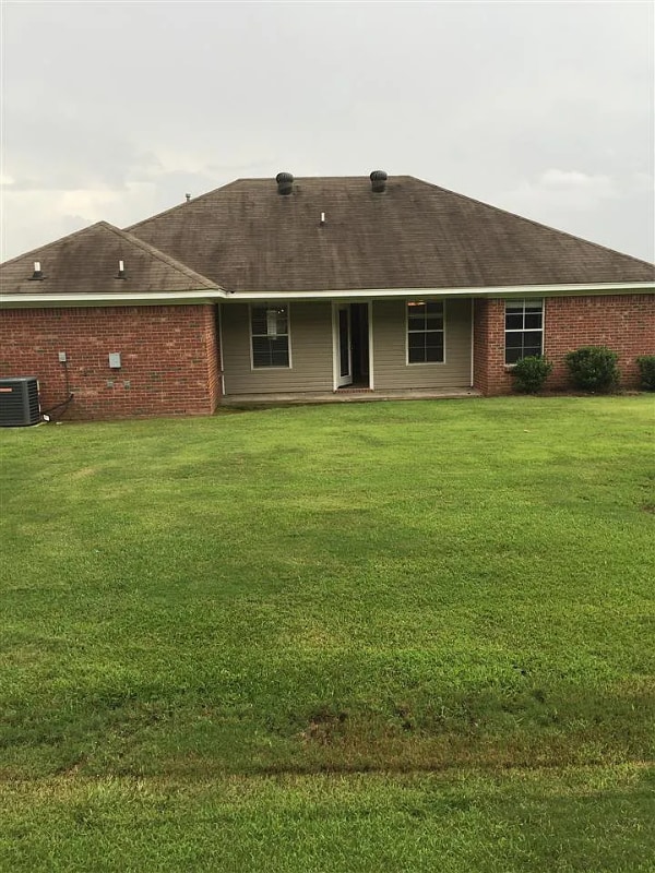 611 Shadowridge Dr in Brandon, MS - Building Photo - Building Photo