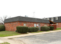 Jameson Street Apartments in Weatherford, TX - Foto de edificio - Building Photo