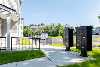 Jordan View Parke Apartments in Allentown, PA - Foto de edificio - Building Photo