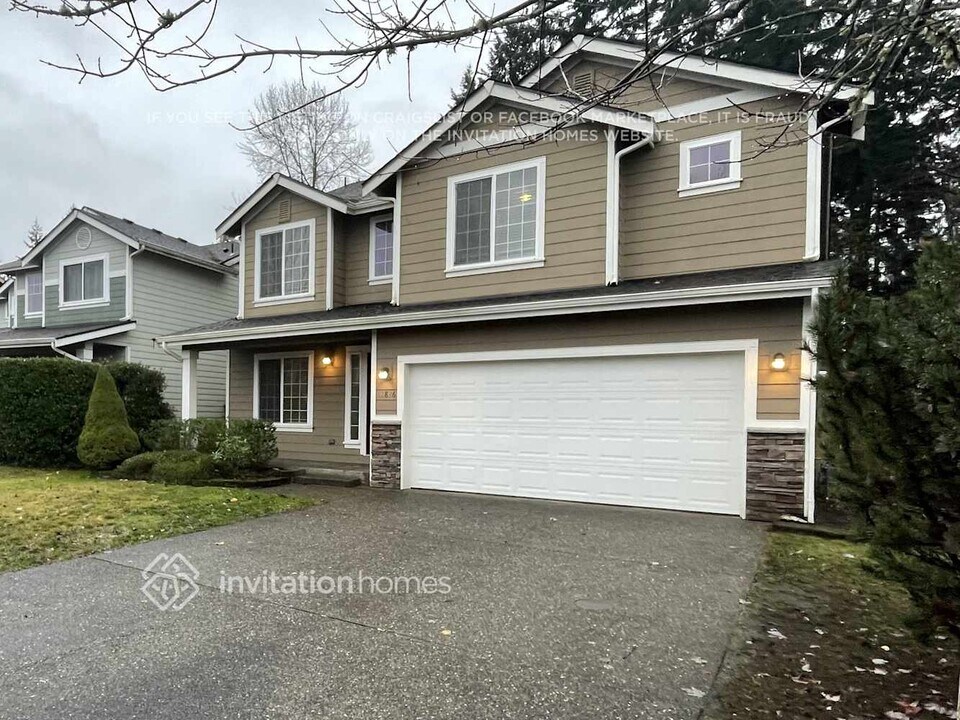 12826 167th St Ct E in Puyallup, WA - Building Photo