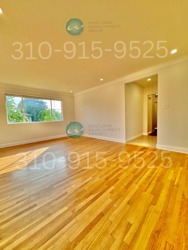 3166 S Barrington Ave in Los Angeles, CA - Building Photo - Building Photo