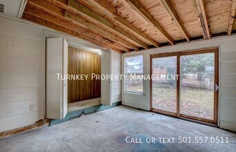 4600 Lynn Ln in North Little Rock, AR - Building Photo - Building Photo