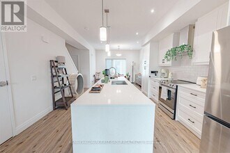 12 Lily Ln in Guelph, ON - Building Photo - Building Photo