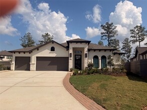 5445 E Forest Rd in Conroe, TX - Building Photo - Building Photo