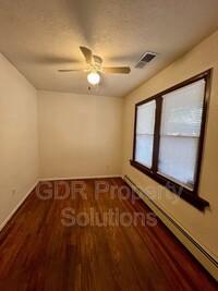 118 Princeton Dr SE in Albuquerque, NM - Building Photo - Building Photo