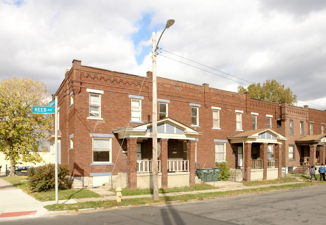 2-8 Reeb Ave in Columbus, OH - Foto de edificio