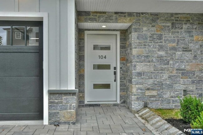 234 Rivervale Rd, Unit 106-A in River Vale, NJ - Building Photo - Building Photo
