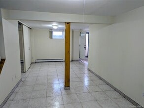 38 3rd St in Ronkonkoma, NY - Building Photo - Building Photo