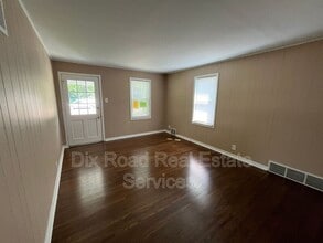 412 Burton Rd in Middletown, OH - Building Photo - Building Photo