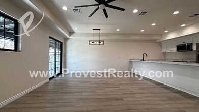 16432 Wato Rd in Apple Valley, CA - Building Photo - Building Photo