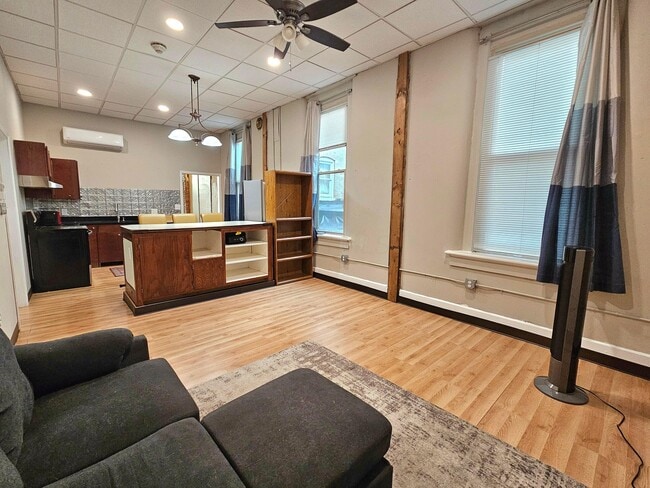 4 N Park Pl in Newark, OH - Building Photo - Building Photo