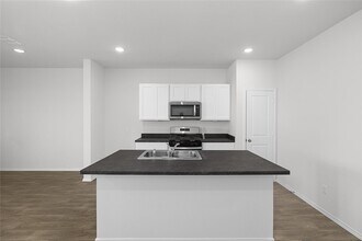 205 Varner Way in Maxwell, TX - Building Photo - Building Photo
