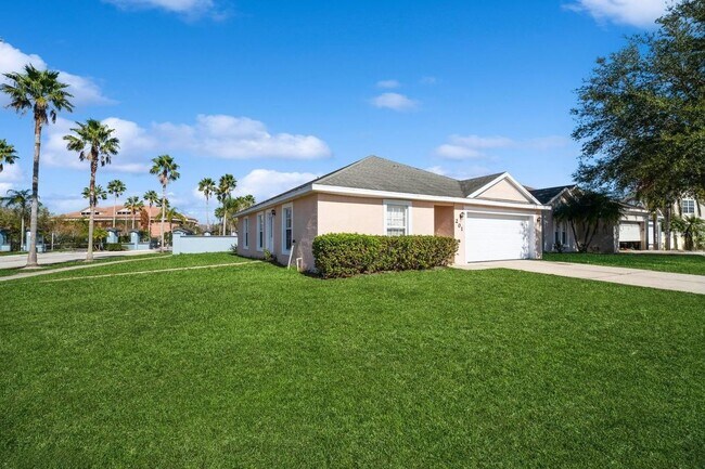 201 Magical Way in Kissimmee, FL - Building Photo - Building Photo