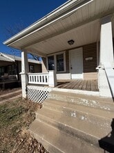 1411 W Mt Vernon St in Springfield, MO - Building Photo - Building Photo